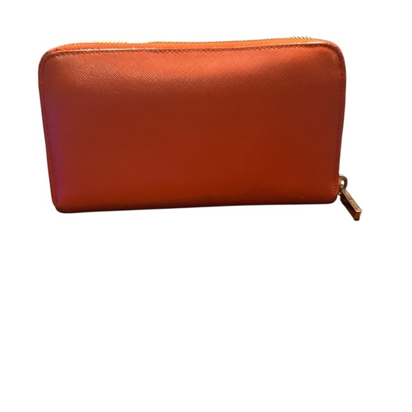 Tory Burch Orange Wallet - Picture 2 of 4
